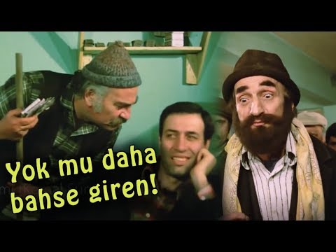 ÜÇ KAĞITÇI  - Rıfkı , Sakallının Paracıklarını Alıyor!