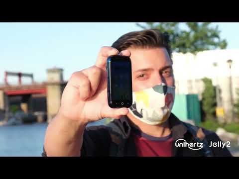 smallest phone in the world #jelly #jelly2 #unihertz #vintagephone #smartphone  #mini #technology