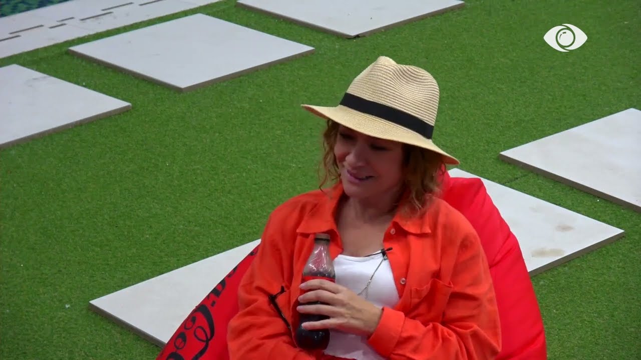 “Mbaji sytë hapur nëse Xhuli do...”/ Vijojnë batutat e Françeskës dhe Eglës me Julin