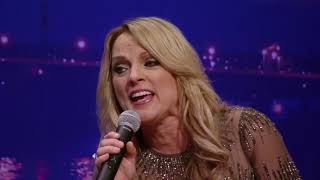 Ray Stevens &amp; Rhonda Vincent - &quot;Just A Closer Walk With Thee&quot; (Live on CabaRay Nashville)