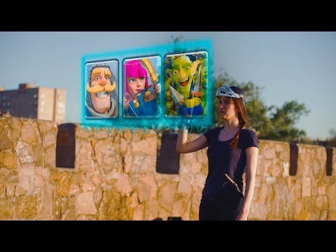 Pacman vs Clash Royale in Real Life