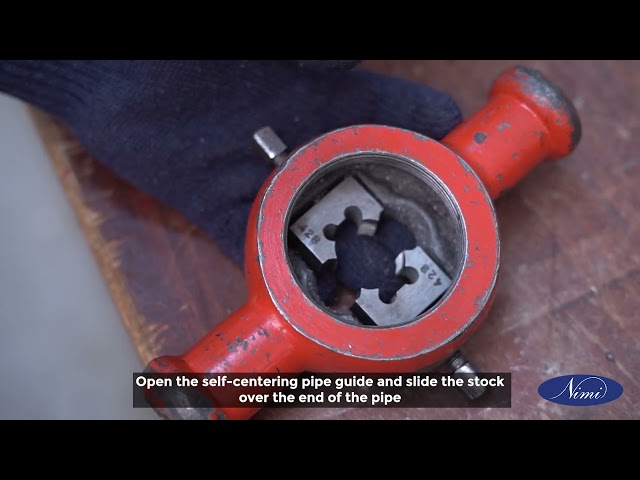 Cutting & threading off pipe length