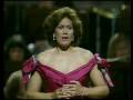 Dame Kiri Te Kanawa sings "Im Abendrot" - Vier ...