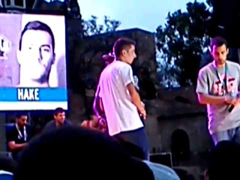 Skone vs Hake #BatallaDeLosGallos #RedBull Málaga 2014
