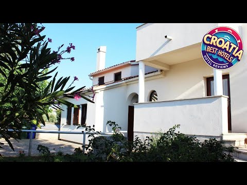 Apartments Cavae Romanae | Banjole, Croatia | Hotel Review 🏩