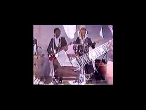 Canjo Hamisi - Amashurwe aruma