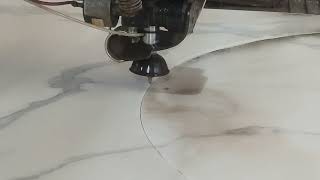 ตัดหินอ่อน ด้วยวอเตอร์เจท