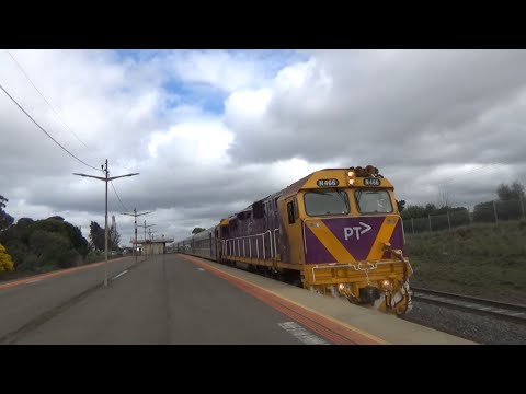 V/Line N466 "City Of Warrnambool", VN6 Passing Corio Station