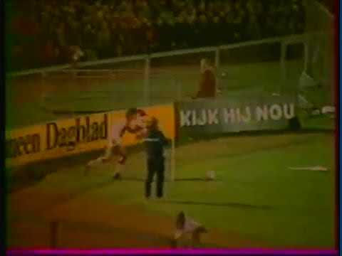 ECC 1979-80. Semi-finals. AFC Ajax - Nottingham Forest. Highlights.