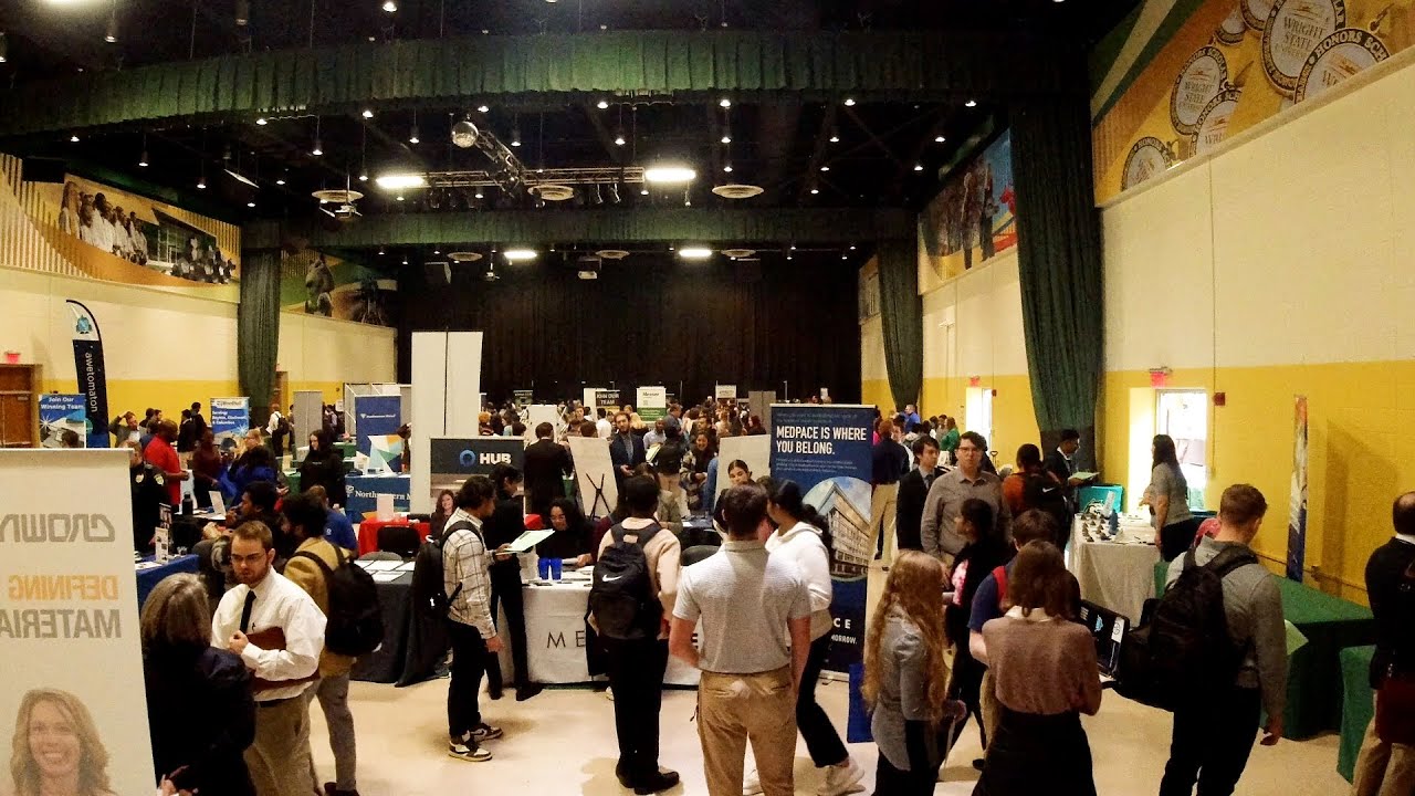 Wright State’s spring Career Fair and new Career Hub are perfect fit for students and employers