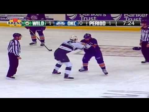 Travis Ewanyk vs Joe Perry