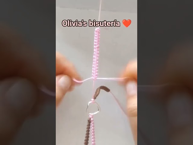 Vídeo relacionado con Uloveido Pulsera Salud Mental Grabada - Doble Corazón Enlazado, Pulsera Personalizada para Concientización y Apoyo de Salud Mental Y4026