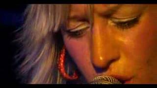 Alice Russell - Taking Hold - Live in Paris