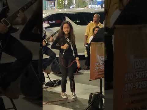 goyang inul 🔥#subscribe #cover #liveband #music #shortvideo