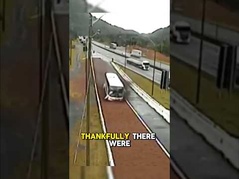 Deze vluchtstrook redt veel levens 😱 #technologie