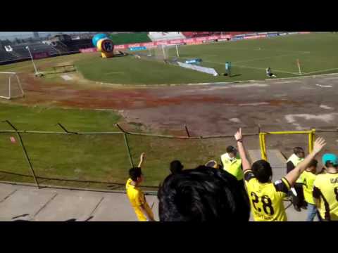 "Grito KANARIO" Barra: Ultra Kanaria &bull; Club: San Luis de Quillota