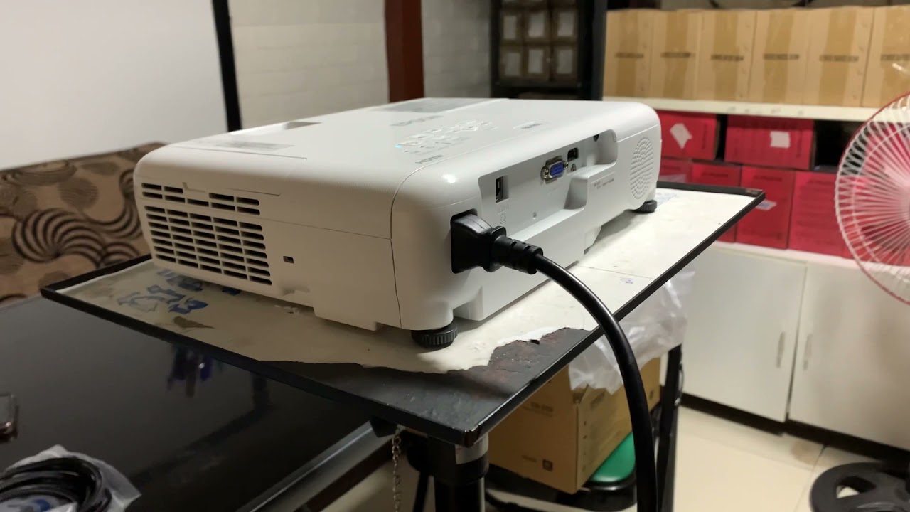 проектор epson emp-tw20. купить автоматическая диафрагма epson. проектор epson eb-e500, белый. проектор epson h587b. проектор epson eb-x05.