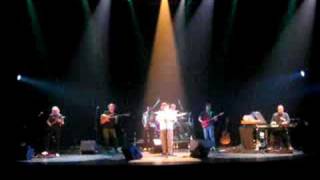 Banco del Mutuo Soccorso, Cento Mani E Cento Occhi