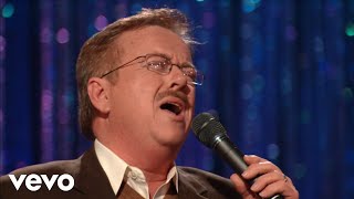 Bill &amp; Gloria Gaither - What a Friend We Have in Jesus [Live] ft. Larry Ford