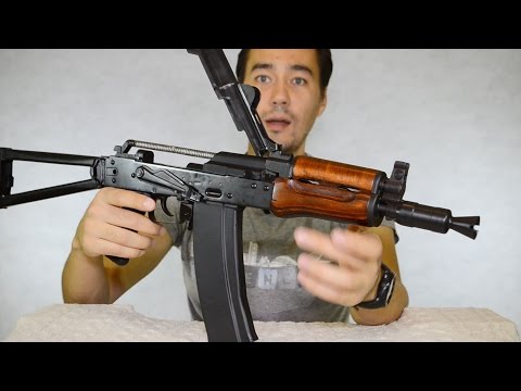 Обзор страйкбольного газового AKS74U от GHK