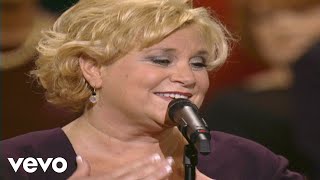 Bill &amp; Gloria Gaither - Love in Any Language [Live] ft. Sandi Patty, Jessy Dixon