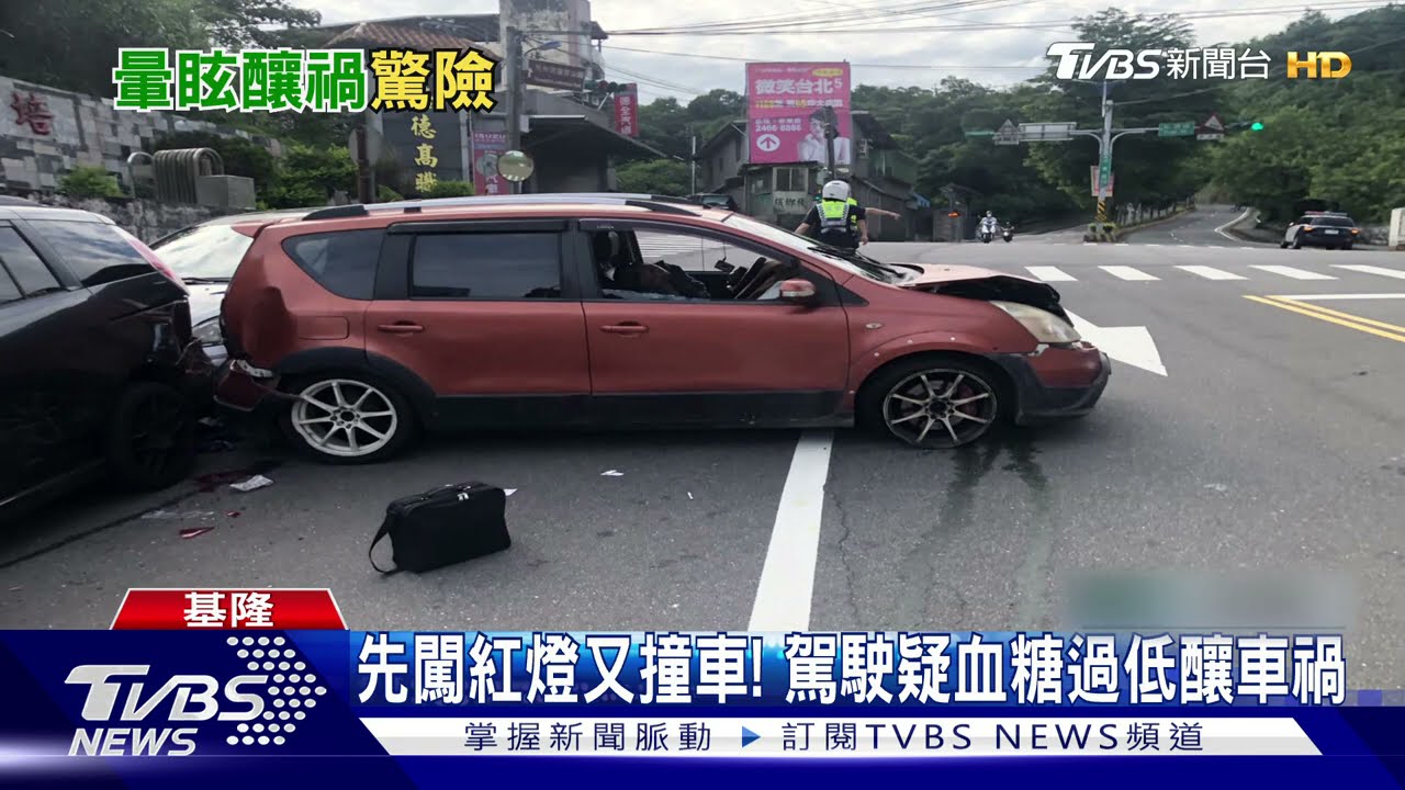 驚!男突倒車「大迴轉」騎士急閃 警跳開