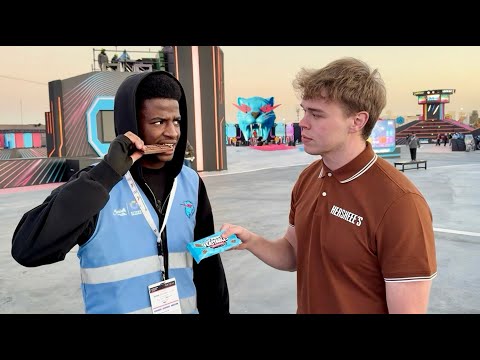 MrBeasts Mitarbeiter dazu bringen, Hershey zu essen