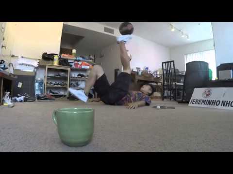 Jereminho Freestyle Football trick shots