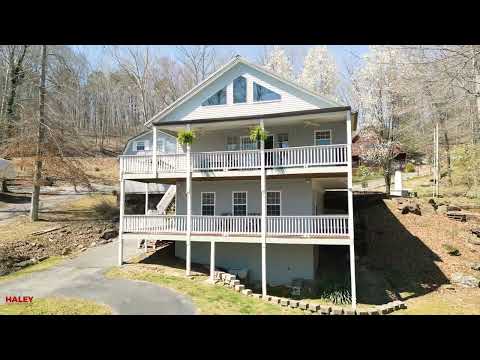 Lake House in Kentucky! #lakeview