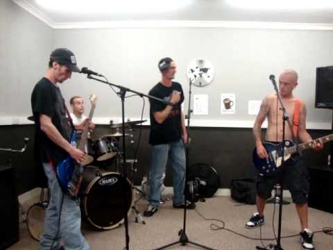 everyday skankers they dont care with punk drop