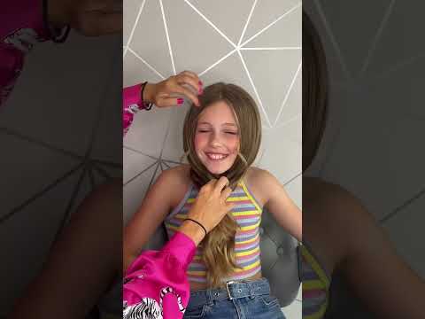 Cute hair hack! 🌈🎨 #shorts #hairstyle #ponytailstyles #hairhacks