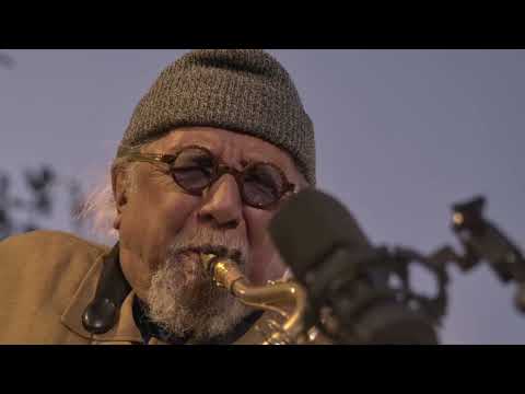 Découvrez Charles Lloyd à 86 ans : Un Concert Inoubliable avec Jason Moran & Eric Harland!