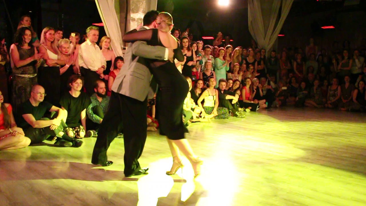 Video thumbnail for Carlitos & Noelia - 3