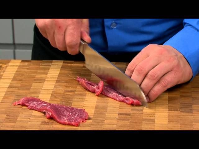 Video Teaser für Japanese knife santoku AZZA 14 and 18 cm