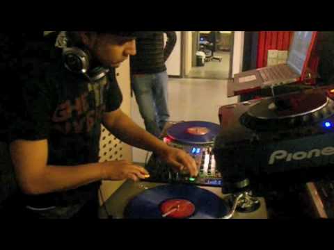 Maddjazz & Charlie Glitch on Switch @ Studio Brussel, Belgium