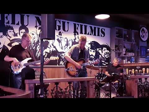 RISKIGRUPP - TheThrill Is Gone