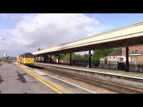 56078 and Rail Vac at Taunton on 25/9/16