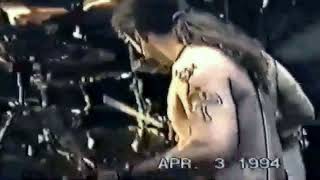 Pearl Jam - W.M.A. live @ Fox Theatre, Atlanta 1994 (With Doug Pinnick and Jerry Gaskill - King&#39;s X)