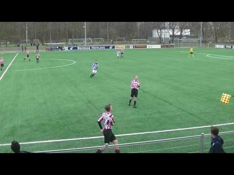 00071 UVS JO17-1 -  Alphense Boys JO17-2 (1-1)
