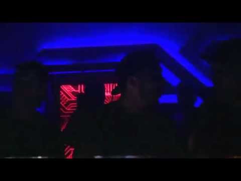 Slander playing GTA x TJR - Mic Check @ Bootshaus, Köln