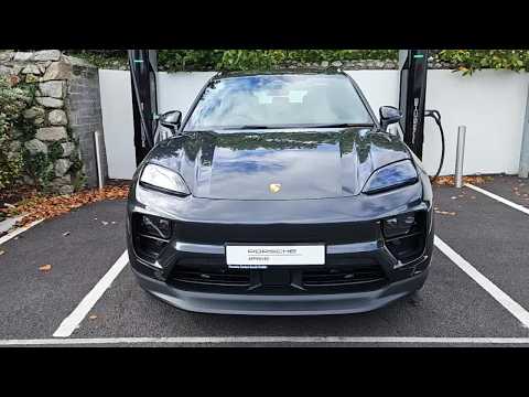 Porsche Macan 4 Electric - Image 2