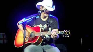 BRAD PAISLEY The Cigar Song - LONDON