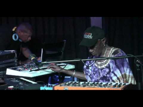 Bernie Worrell, DJ Logic, Freekbass (Headtronics) - Billie Jean