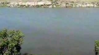 preview picture of video 'Missouri River - Great Falls, Montana'