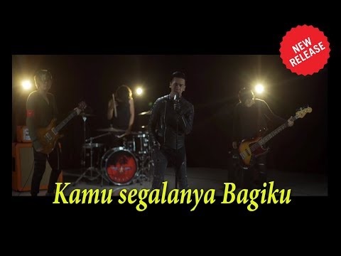 PILOTZ - KAMU SEGALANYA BAGIKU ( OFFICIAL MUSIC VIDEO )