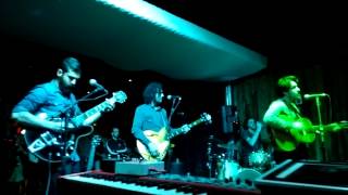 NOAHS - Love will save us (Ao vivo no Célula)