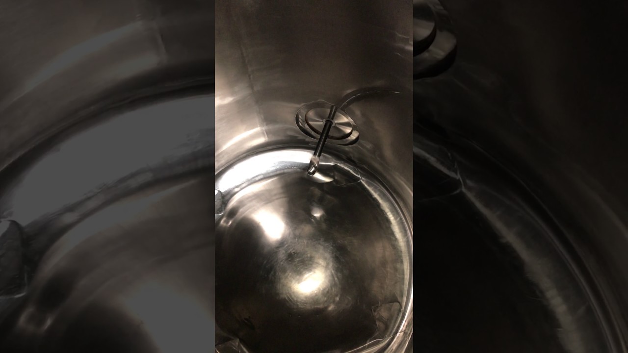 Cuve inox agitée 1600 litres