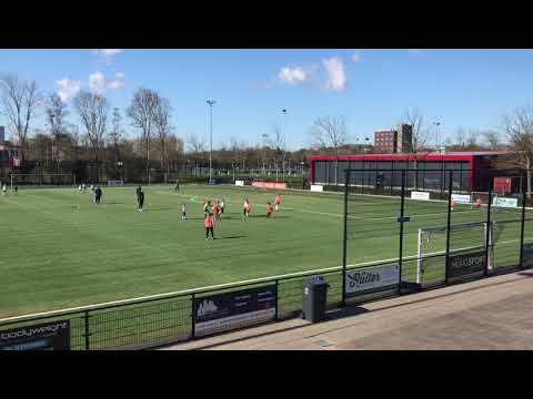 VVH jeugd heeft primeur op het nieuwe kunstgras van VVH!