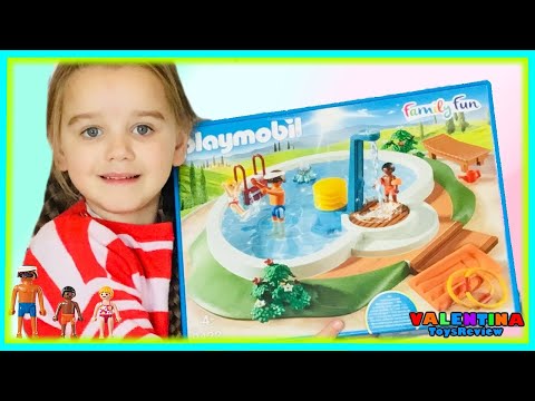 Pretend play Playmobil 9422 Family Fun Swimming Pool Valentina ToysReview