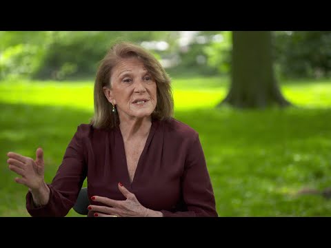 Linda Lavin on her character "Alice" as a model mom